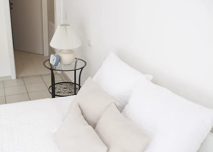 Alessia's Flat - Loreto Milano