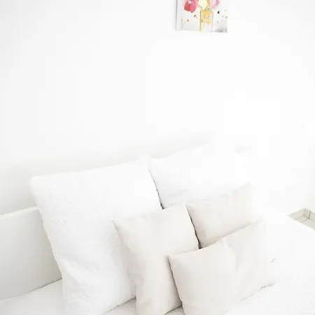 Alessia's Flat - Loreto Milánó